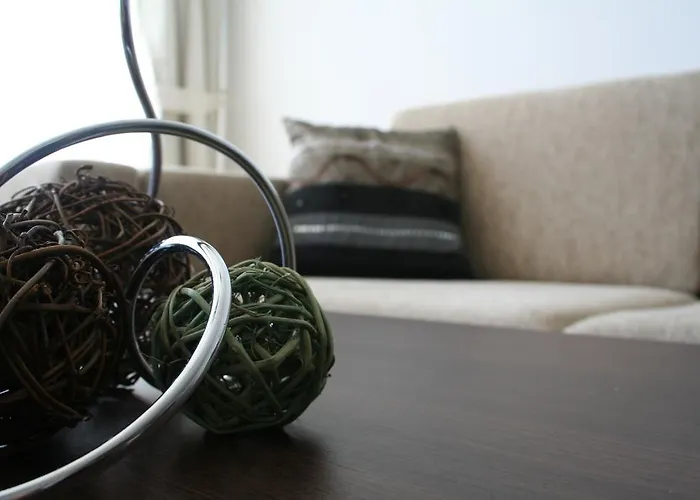 アパート Helios ポモリエ